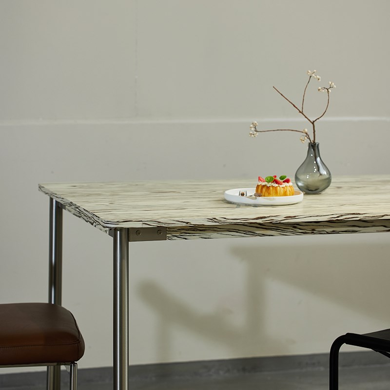 优选INNORS北欧实木餐桌铁艺现代简约家L用小户型轻奢风复古餐桌