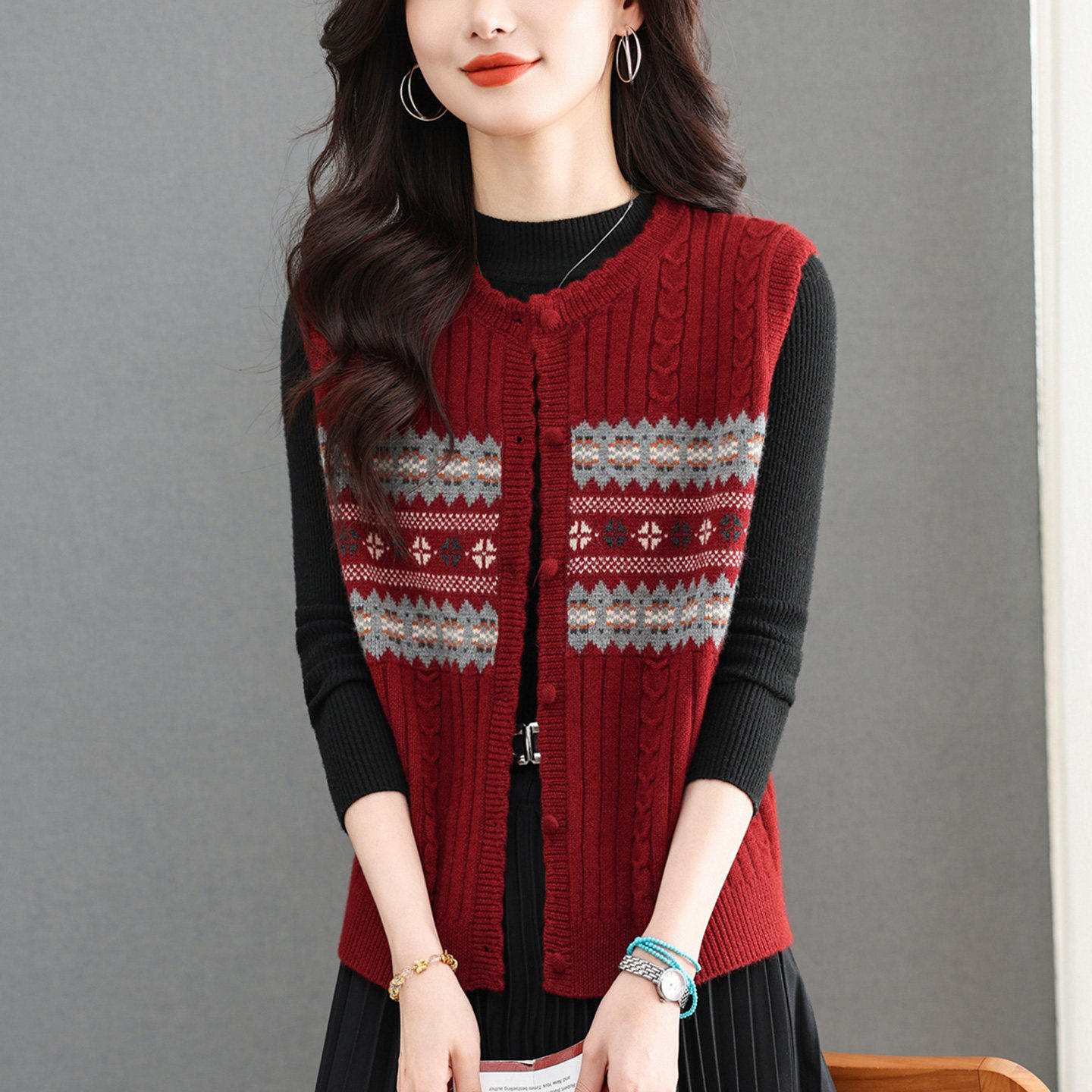 胖mm春秋大码马甲背心女宽松200斤早春羊毛针织开衫红色毛衣外套