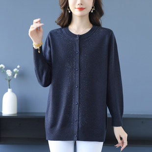 妈妈春秋薄款外套中长款大码遮屁股上衣显瘦洋气中老年针织开衫女