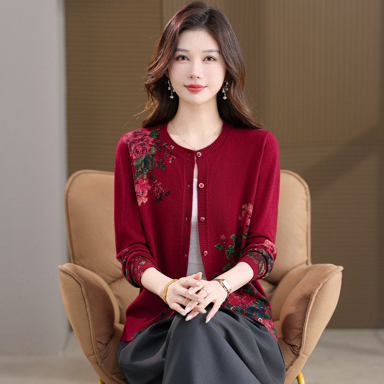 妈妈本命年红色印花羊毛开衫