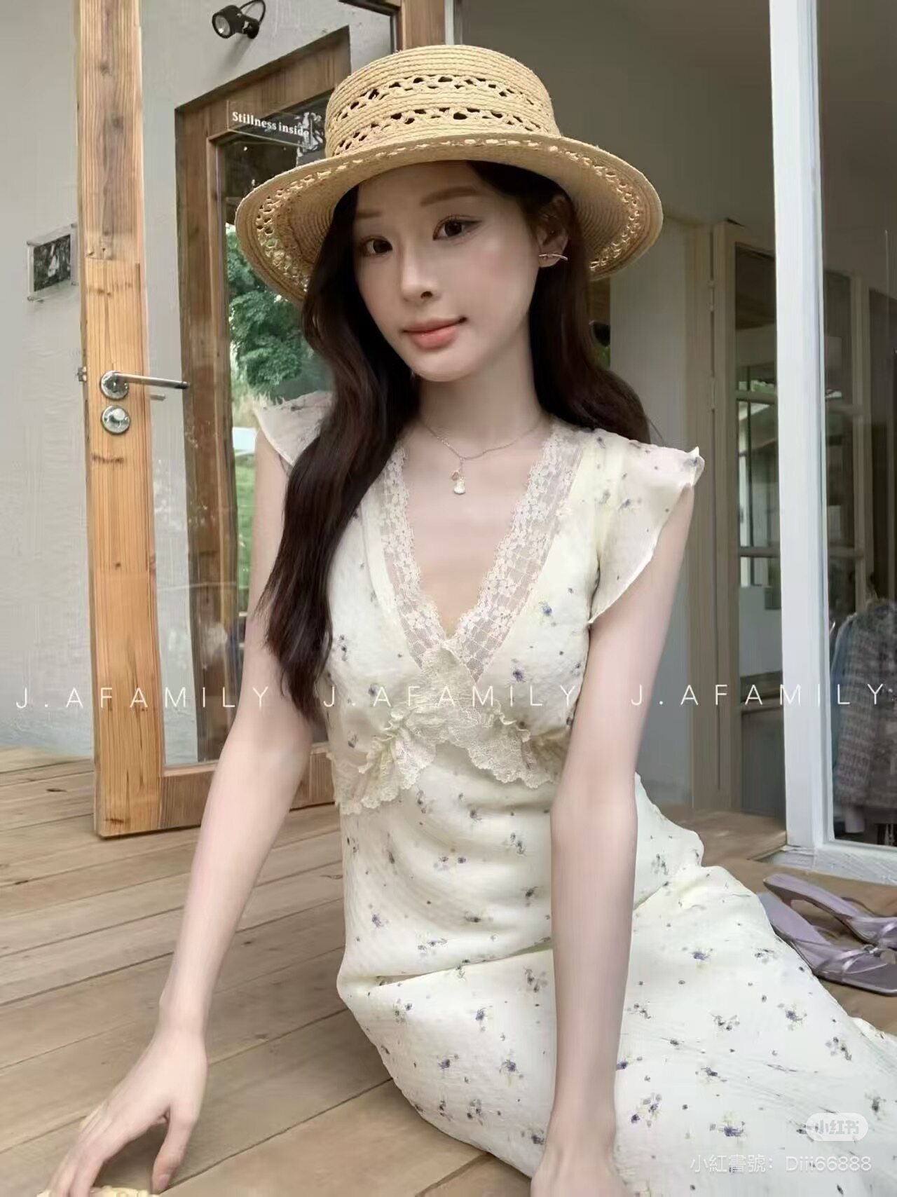 2026夏季新款法式复古气质名媛高级感小众设计感连衣裙女