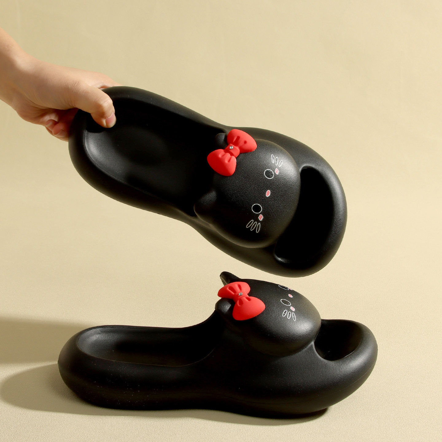 居乐多新款可爱卡通家居凉拖鞋女家用厚底室内时尚防滑凉拖夏天