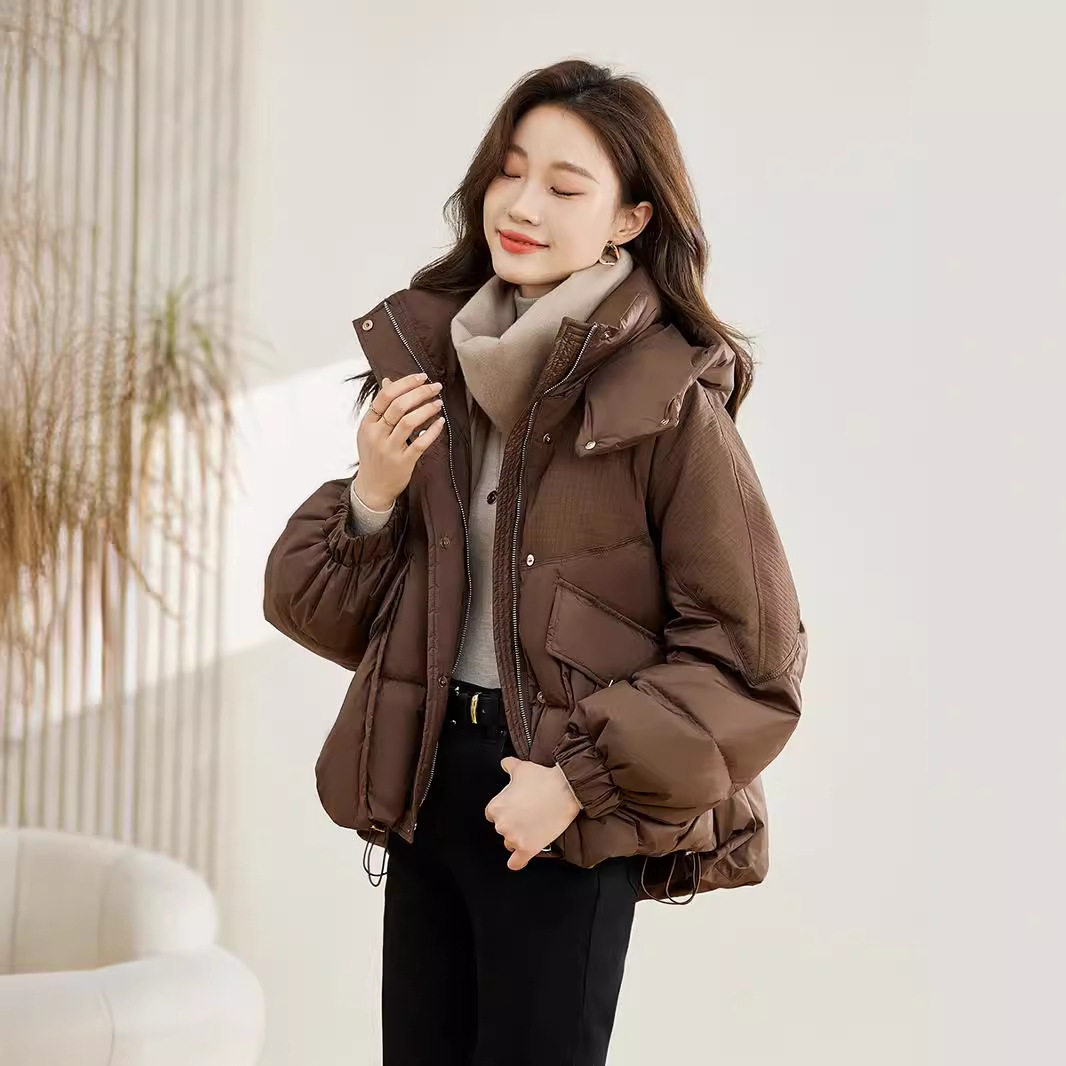 2025年冬季女款小个子短款加棉衣/棉服
