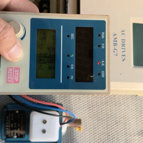 议价安邦信变频器AMB-P7-7R5T3L75KW380可维修