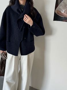 2025秋冬新款羊绒大衣女时尚气质兔耳宽松外套大翻领短款羊毛大衣