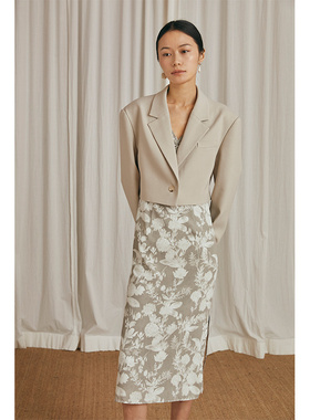 HeyDress短款小西装外套女秋季灰色高级设计感上衣休闲垫肩小西服