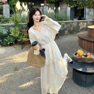 裙2026新款 官方实拍米白色蕾丝钩花套装 复古温 故事面料女装 罗芬