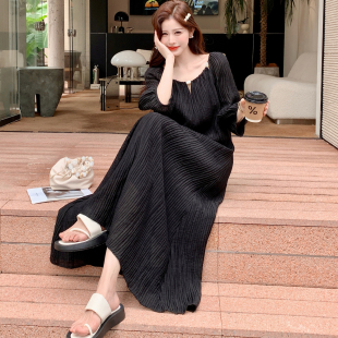 女装 大码 胖mm宽松显瘦法式 气质短袖 小黑裙 夏季 连衣裙镂空长款 新款