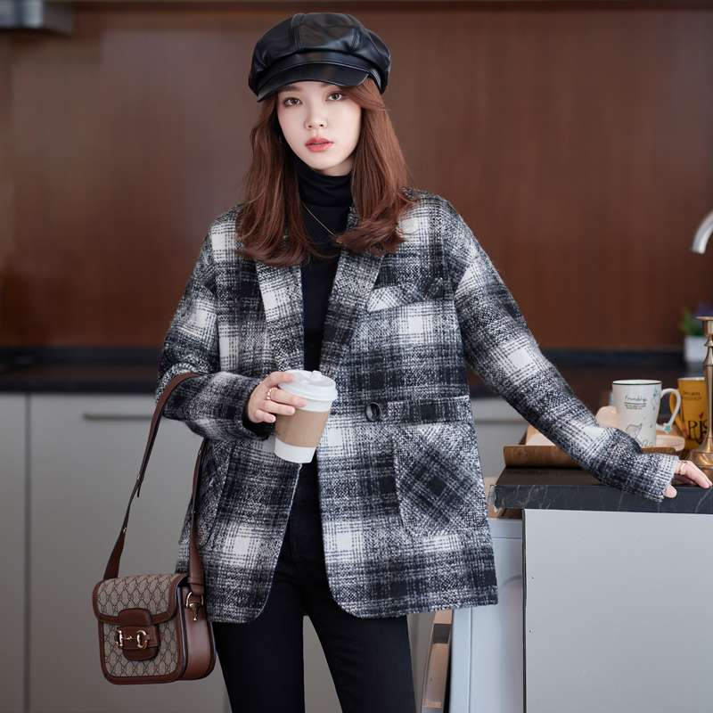 格子羊毛呢西装外套女2023年春季新款韩版复古宽松显瘦长袖小西服