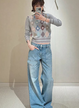 南油高定L家2025秋冬新款彩色菱格纹字母刺绣修身显瘦V领针织上衣