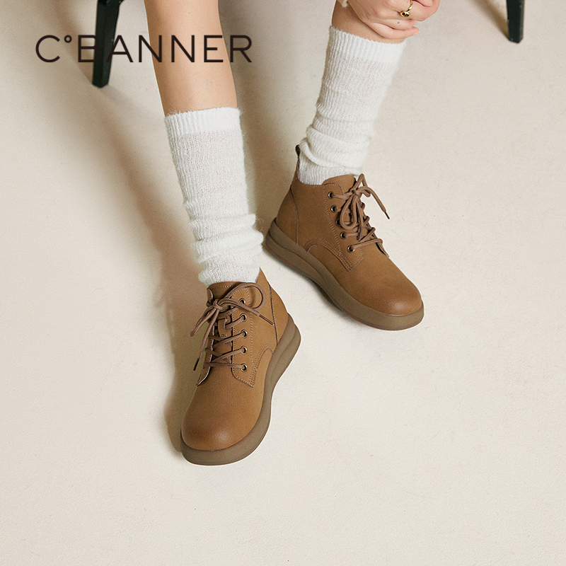 质感皮革 柔软细腻兼具复古硬朗