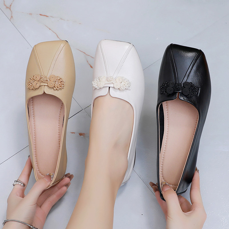 软皮妈妈鞋2024新款真皮舒适防滑方头皮鞋中老年单鞋牛筋软底女鞋,女鞋,浅口单鞋,淘宝优惠券,粉丝福利购,淘宝优惠卷