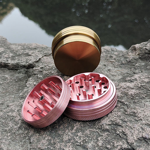 嵌合型磨烟器薄磁吸4层63mm铝合金制烟斗丝研磨器grinder 跨境新款