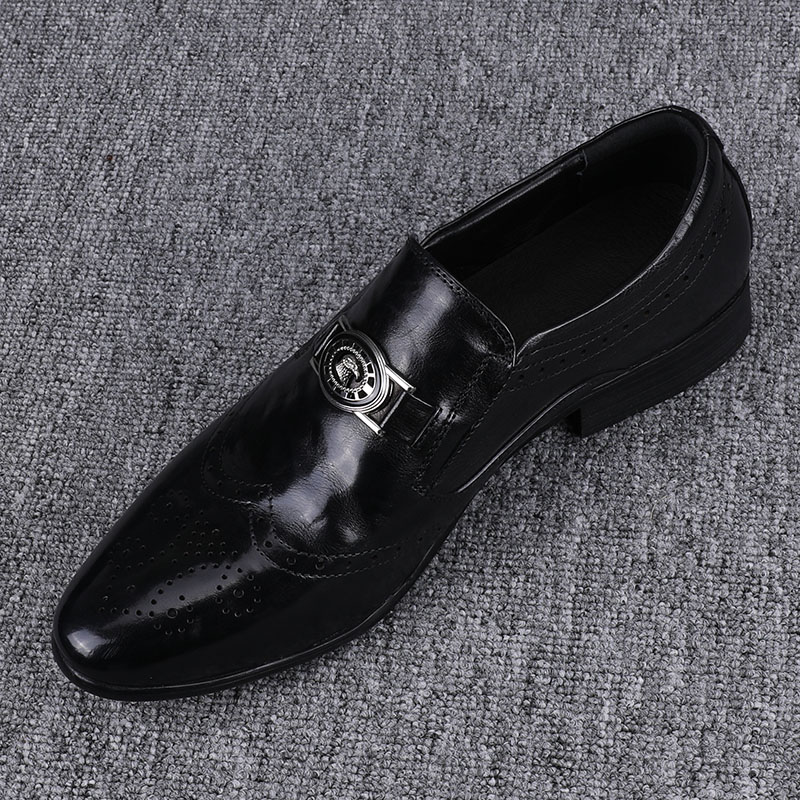 韩版百搭小尖头男士休闲皮鞋