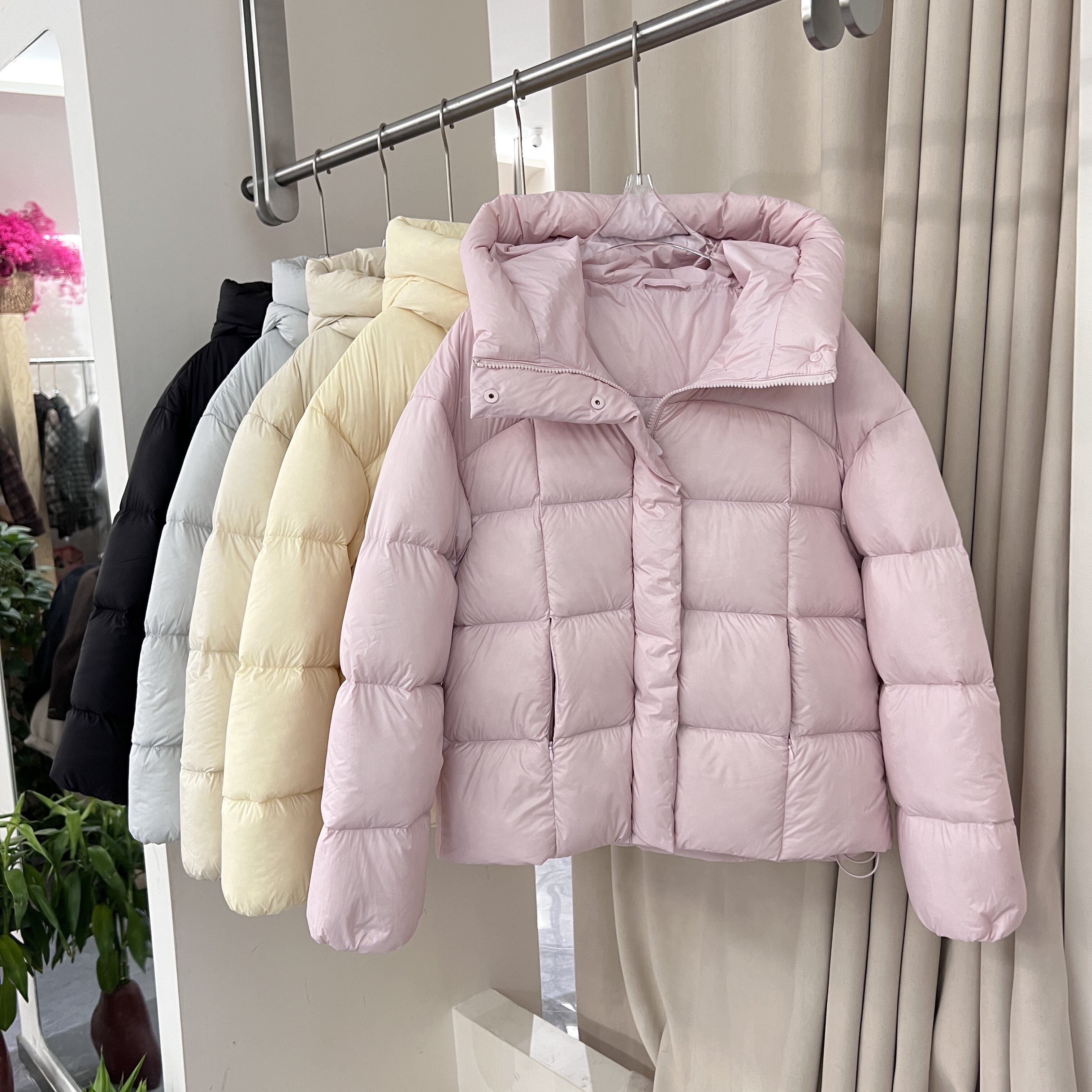 欧货同款豆腐块连帽羽绒服女2026冬新款韩版加厚保暖95白鸭绒外套