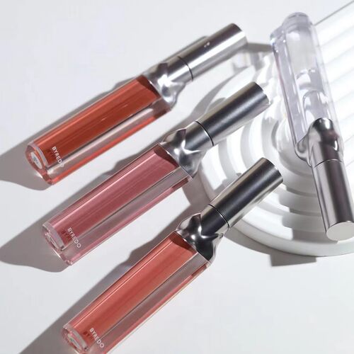 byredo百瑞德漆光唇釉保湿唇彩