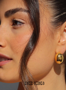 ChicVibes 小胖圆~光面弧形设计耳钉ins风复古百搭耳钉