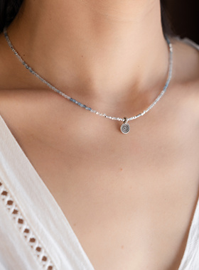 天然渐变色海蓝宝吊坠项链碎银子925银女锁骨链漩涡图腾螺旋银