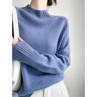灰蓝色半高领纯羊毛衫