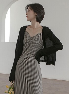 黑色针织开衫短款女春夏披肩薄款冰丝防晒吊带外搭夏季外套空调衫