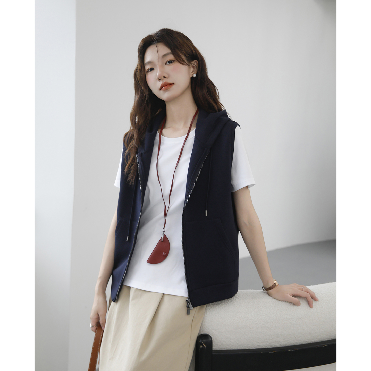 双拉链休闲连帽卫衣马甲