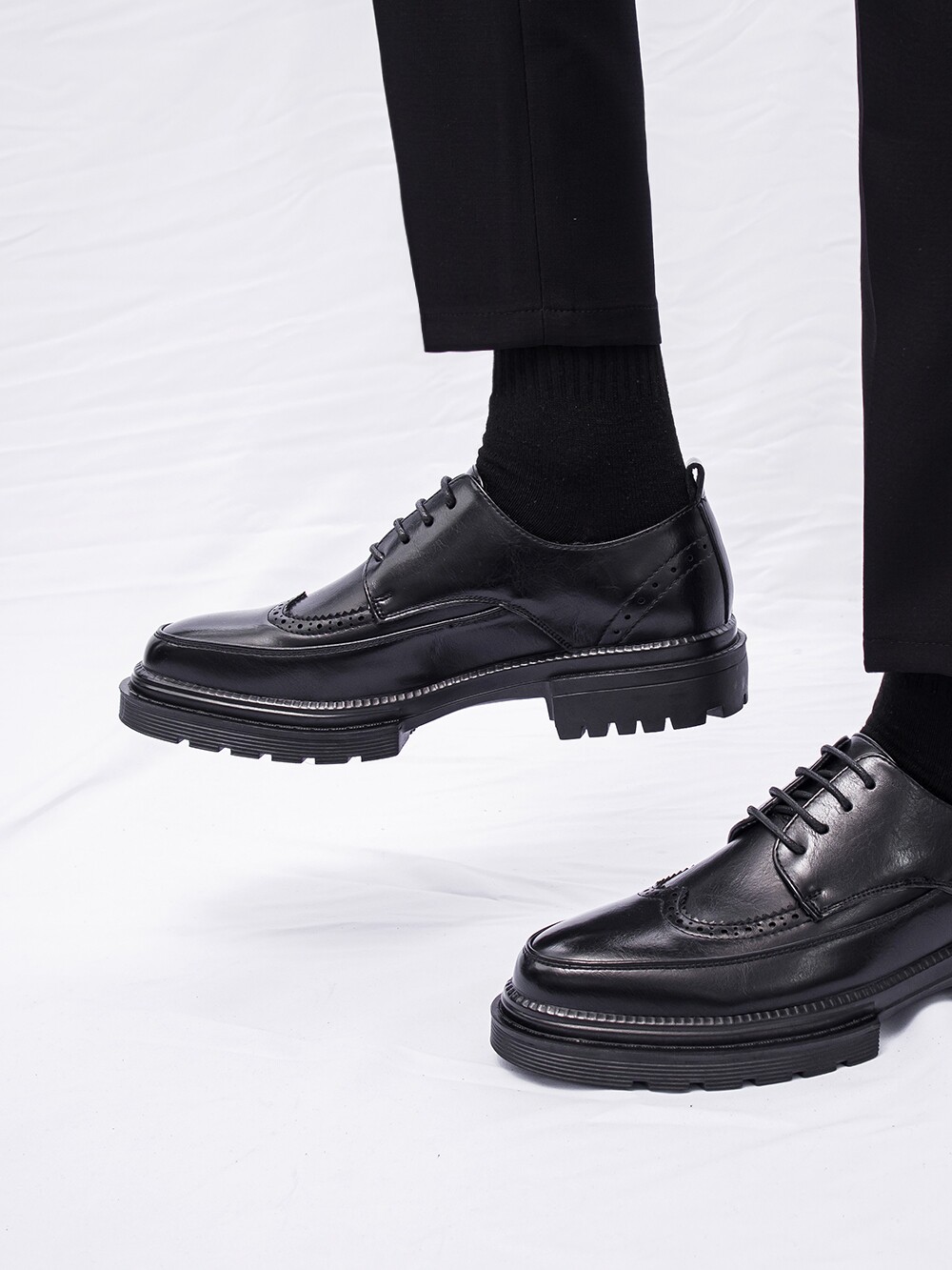 BREATHABLE BROGUE LEATHER SHOES MENS FORMAL WEAR BUSINESS LUXURY SENSE OF INNER HEIGHT CASUAL SUIT HEIGHT WEDDING GROOM SHOES