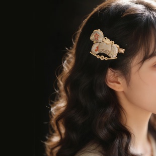 小马发夹简约侧边夹子马年头饰发夹中式国风旗袍日常配饰汉服简约