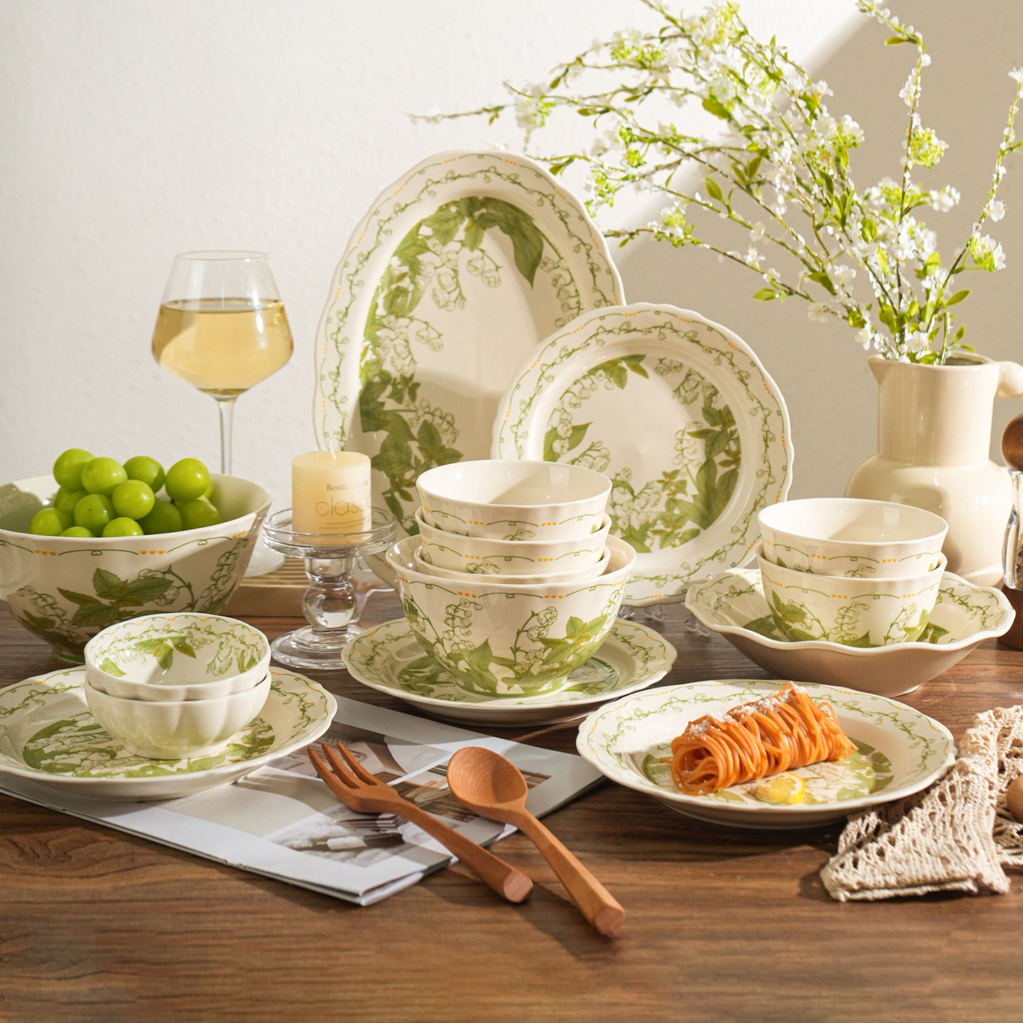 舍里清新釉下彩碗碟套装碗具家用2025新款碗盘筷乔迁新居餐具套装