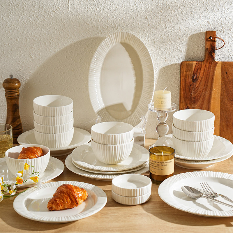 舍里高级感纯白碗碟组合套装家用乔迁礼物陶瓷餐具套装碗盘套装