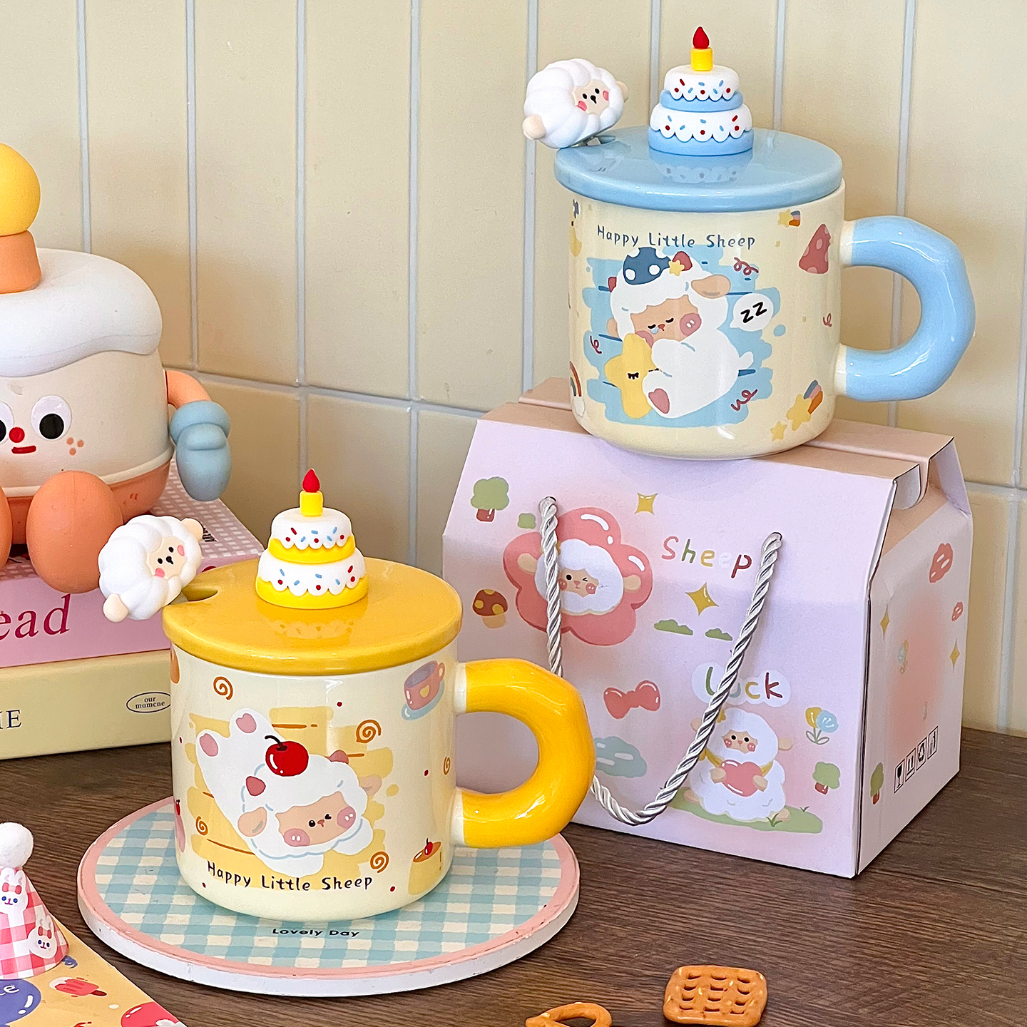 舍里卡通带盖马克杯办公室水杯