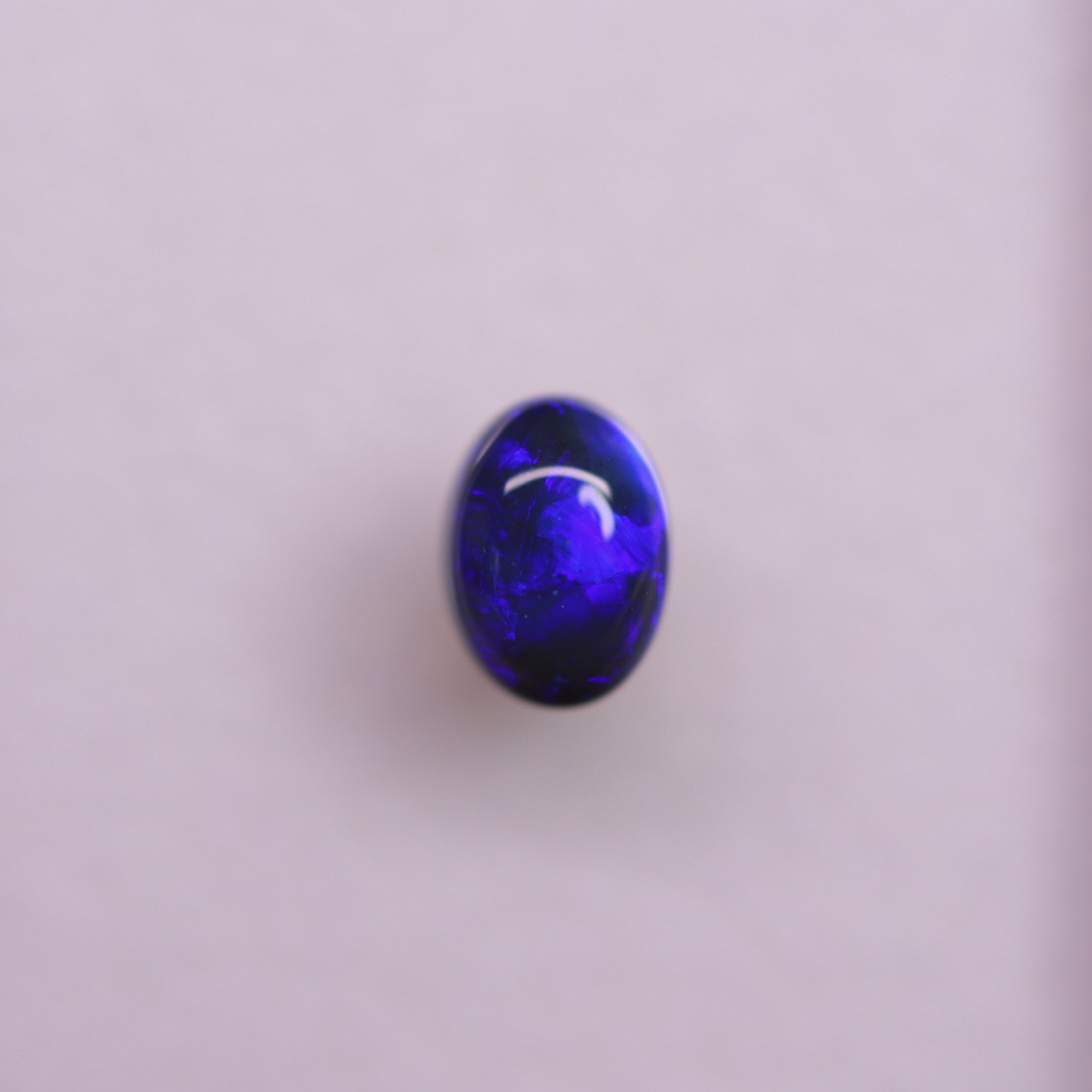 澳大利亚闪电岭天然蓝紫彩黑水晶欧泊裸石戒面可定制镶嵌戒指吊坠