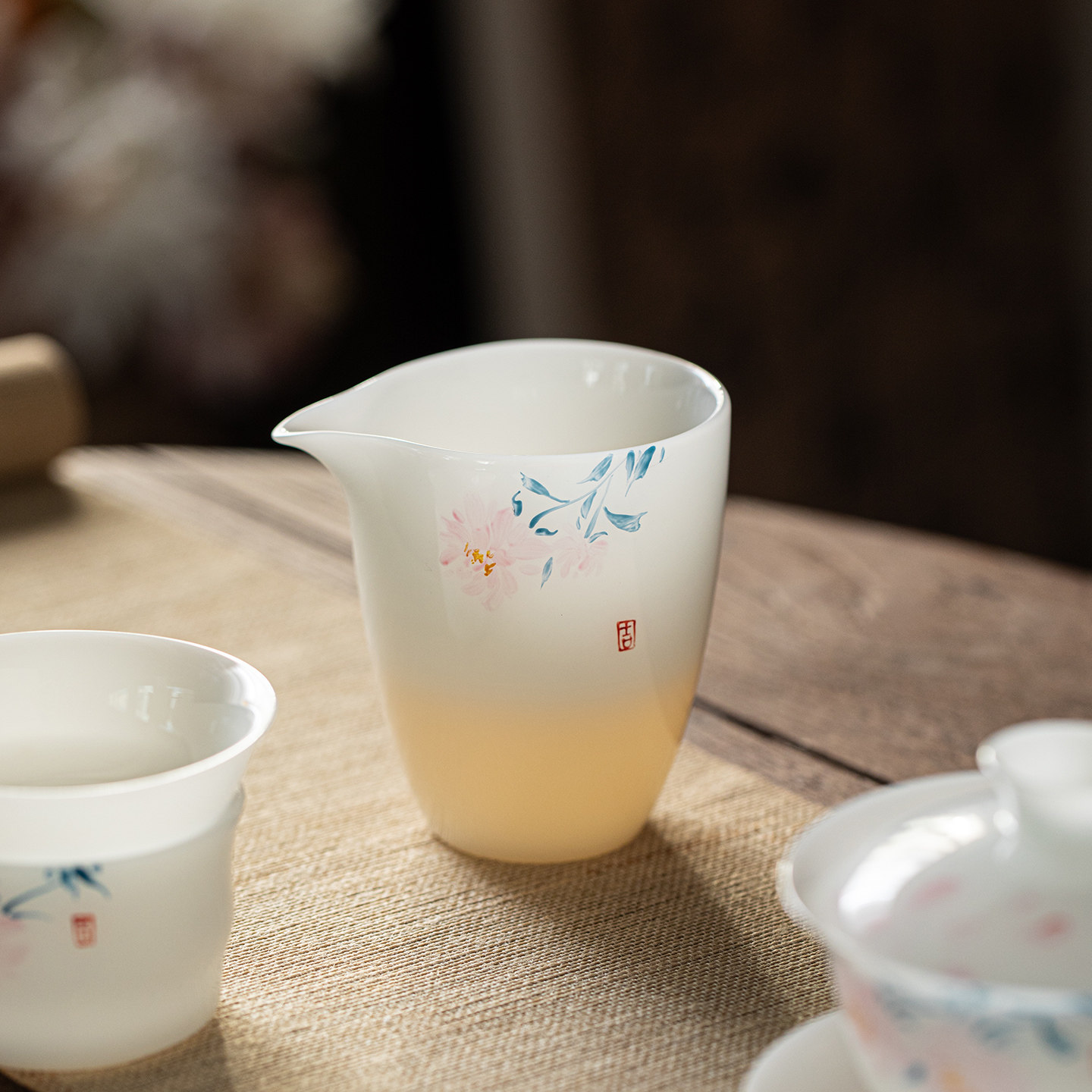 白皙牡丹栖霞公道杯手绘陶瓷茶具居家品茗轻奢雅致茶具好物推荐茶