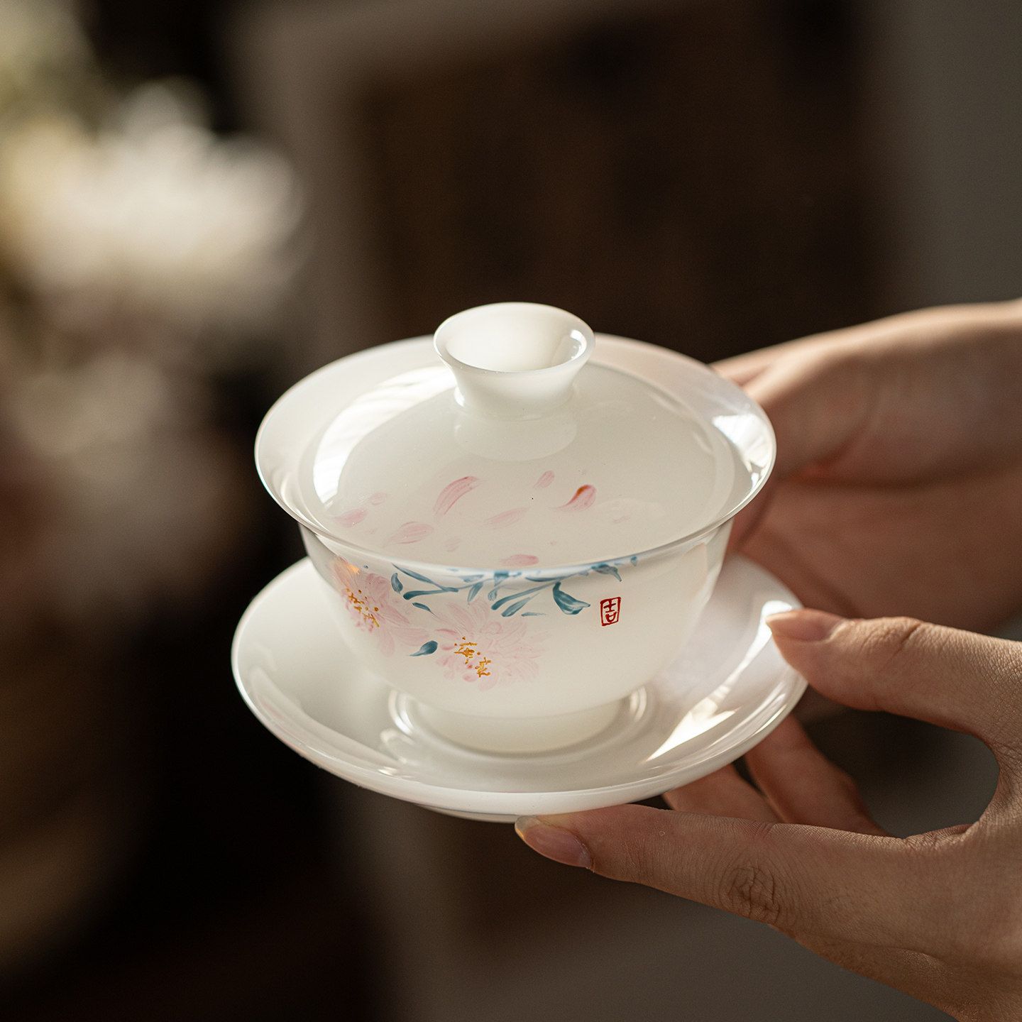 白皙牡丹栖霞盖碗茶杯栖霞映照花开富贵日常品茗简约雅致居家好物
