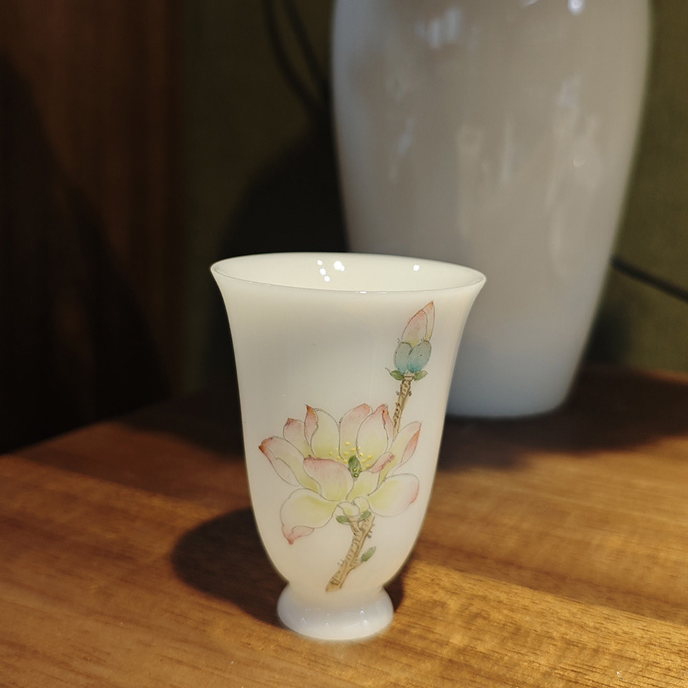 高脚闻香杯玉兰花三款手绘陶瓷茶具居家品茗轻奢雅致功夫茶道舒心