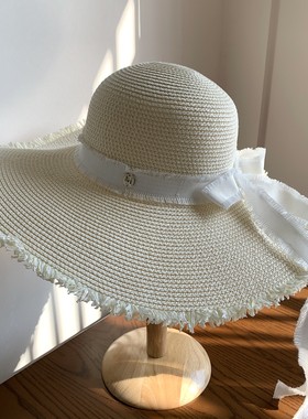 复古赫本风度假超大檐帽白色毛边飘带草帽夏季海边沙滩防晒优雅女