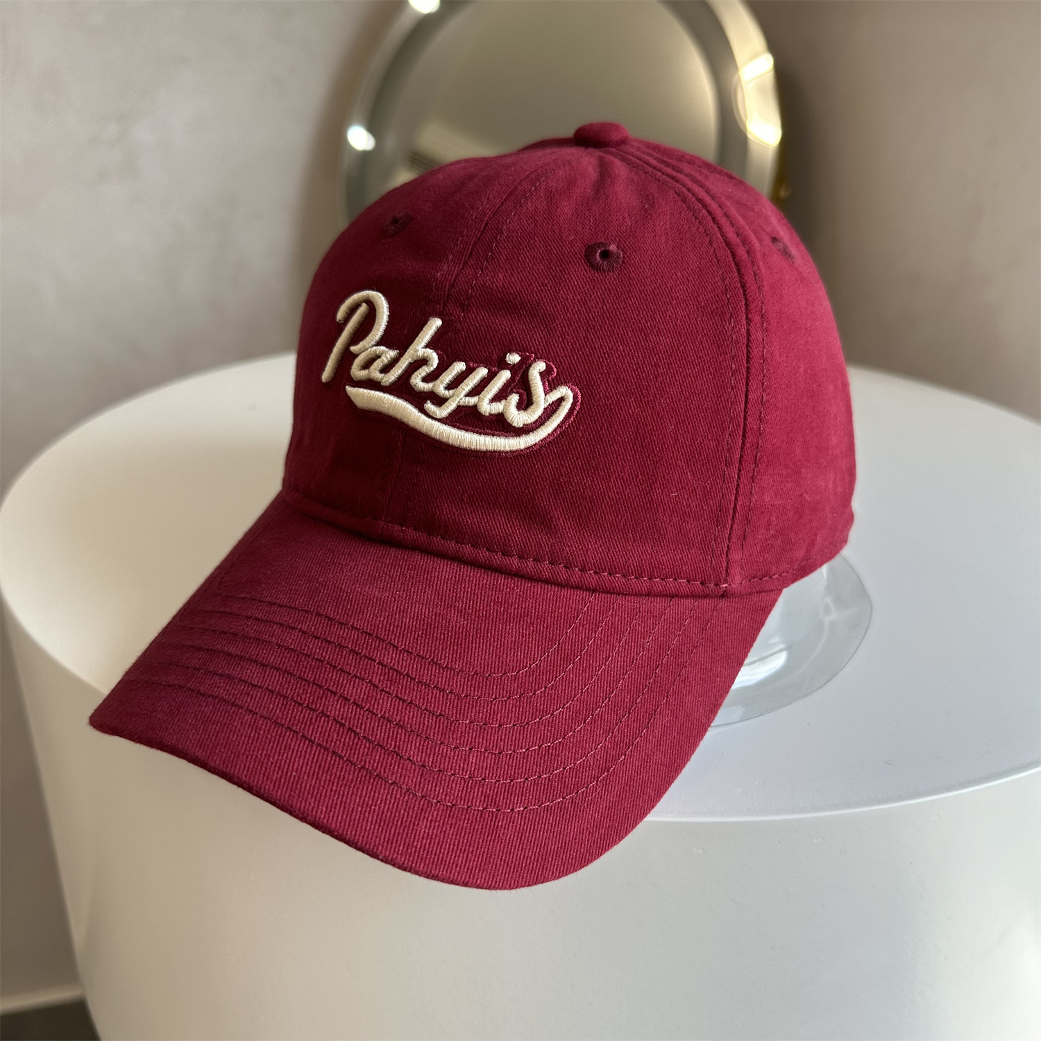 酒红色棒球帽休闲字母刺绣防晒秋冬鸭舌帽子大头围百搭逛街显脸小