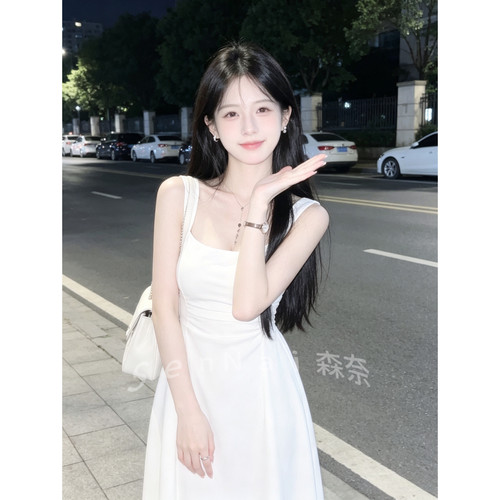法式白色高腰显瘦A字半身裙