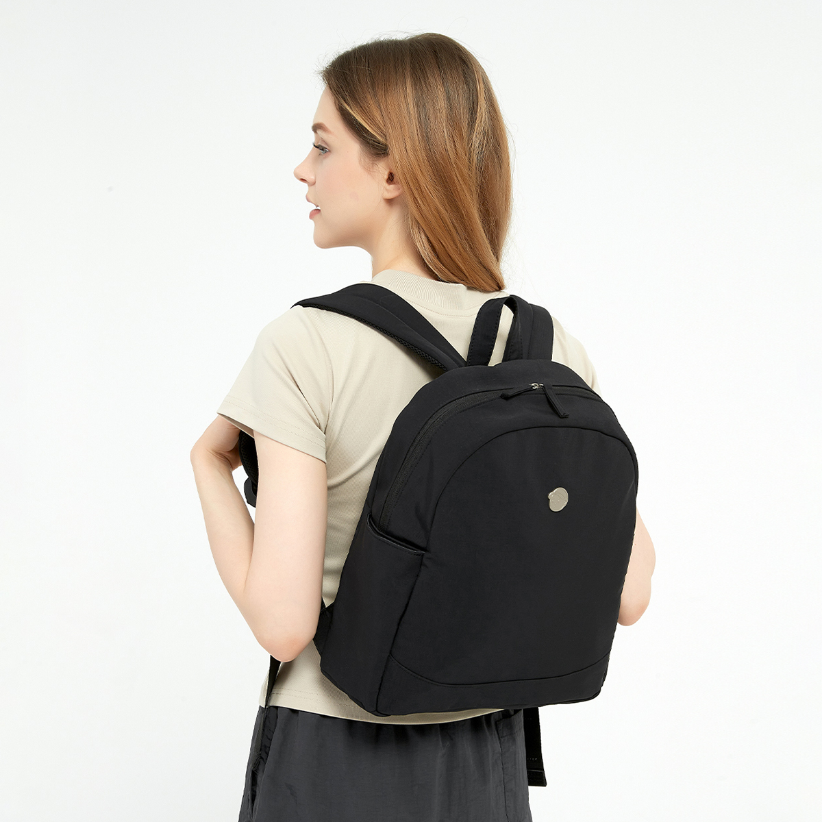 FINERWORLD百搭防水尼龙双肩包