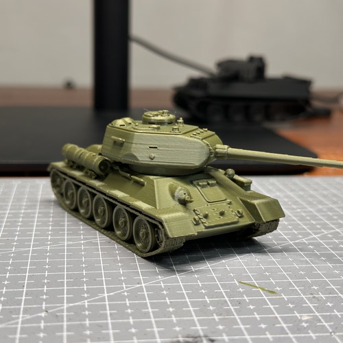 1/72比例T34-85中型坦克成品模型免拼装军事模型礼物战争雷霆周边