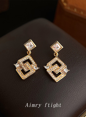原创高级感时尚几何微镶锆石方形轻奢风925银针镀14K耳饰工厂耳环