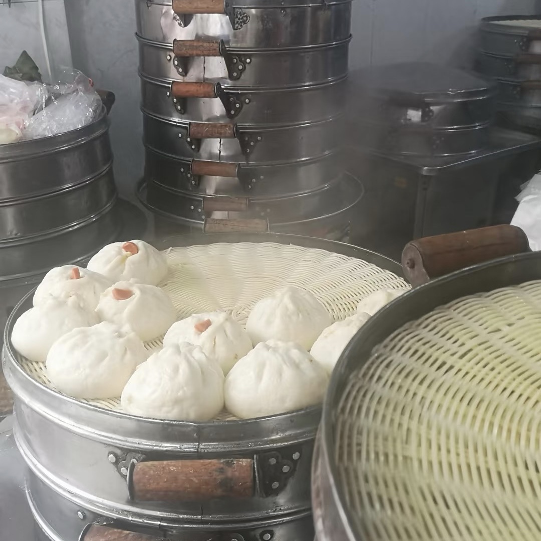 代购南昌洪记江鹰包行三鲜包大肉包皮蛋肉包牛肉包萝卜梅干菜包子