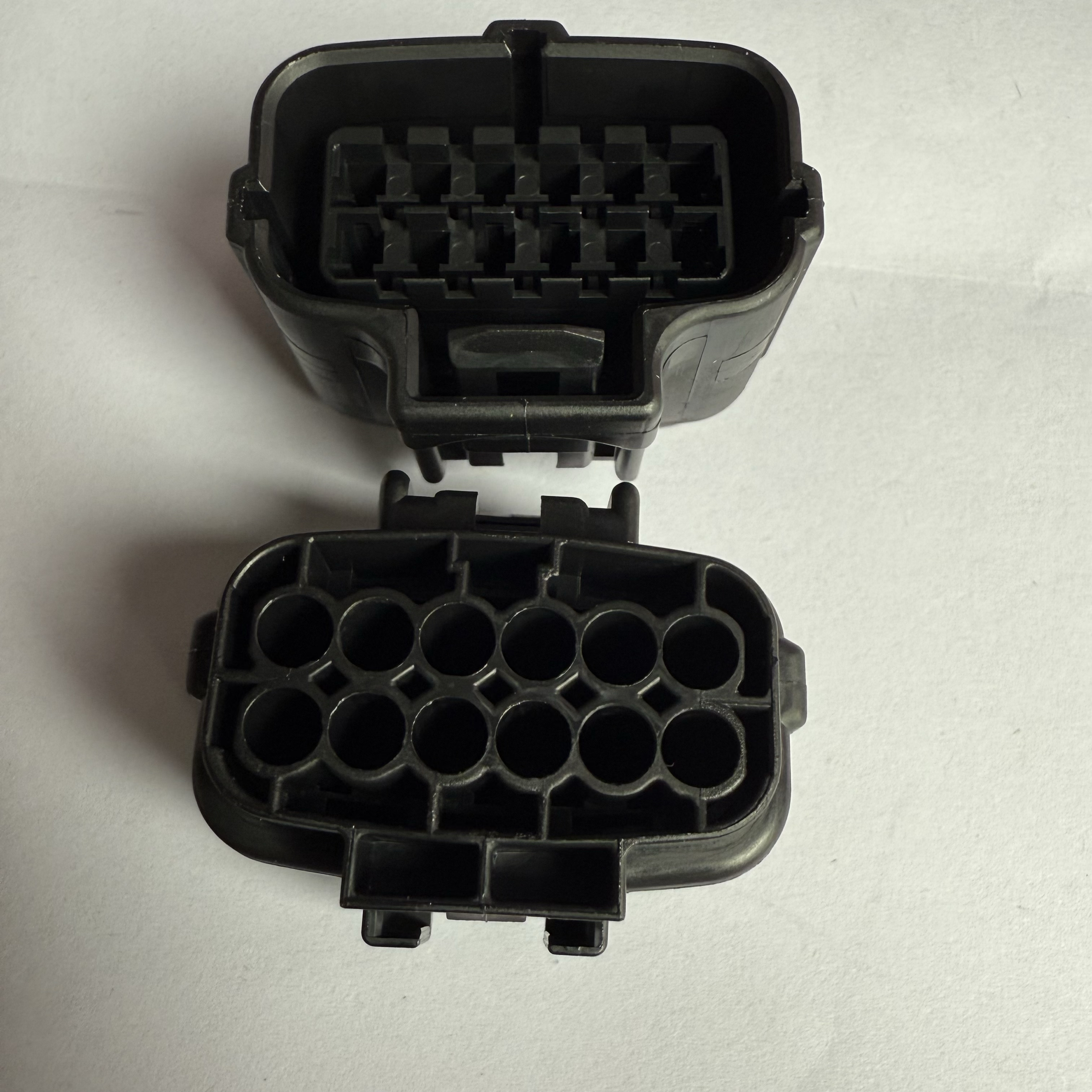 泰科 2822638-1 12POS 过孔连接器，现货秒发，正品实物图