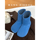 王小毒 新款 Colorful 女冬季 丑萌大圆头雪地靴 绒面柔软勃肯鞋