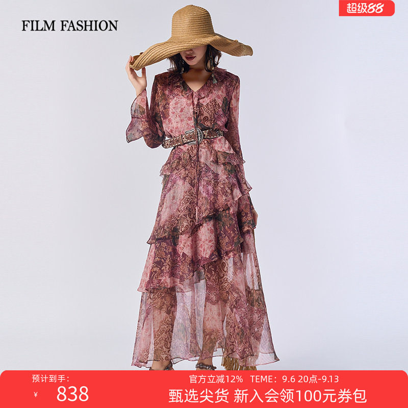 一电影一时装秋季新款连衣裙中长款波西米亚风荷叶边女士(两件套)图片
