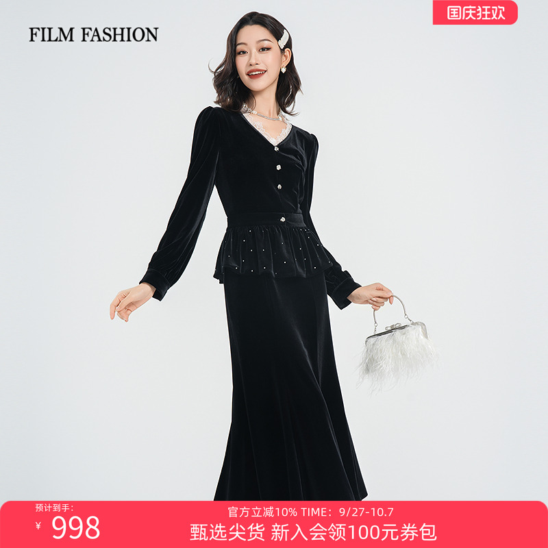 一电影一时装2025秋季新款黑色丝绒v领长袖连衣裙女高级气质显瘦