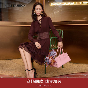 【商场同款】一电影一时装2026早春新款腰封式连衣裙度假聚会女士