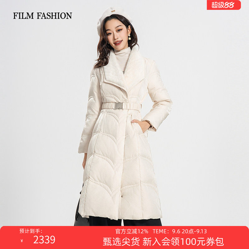 一电影一时装冬季新款羽绒服外套鹅绒中长款保暖收腰毛领白色女士