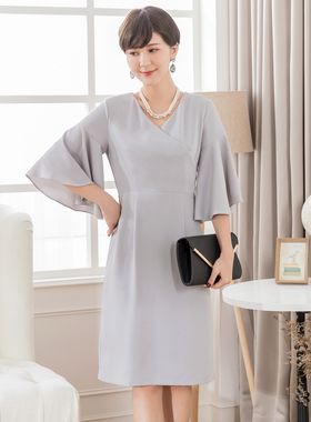 夏季修身显瘦V领连衣裙子女士秋冬季内搭打底裙气质小礼服裙88152
