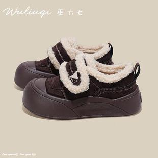 巫六七【原创新品】女鞋2025秋冬加绒保暖防滑魔术贴学生百搭棉鞋