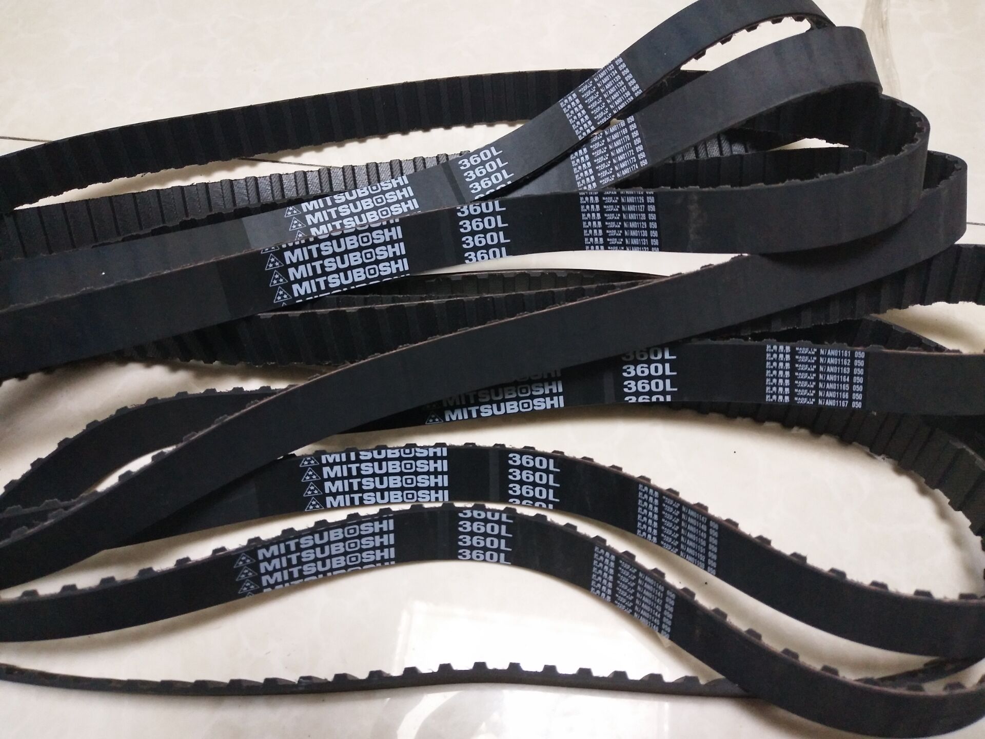 皮带255L 270L 285L 300L梯形齿同步带